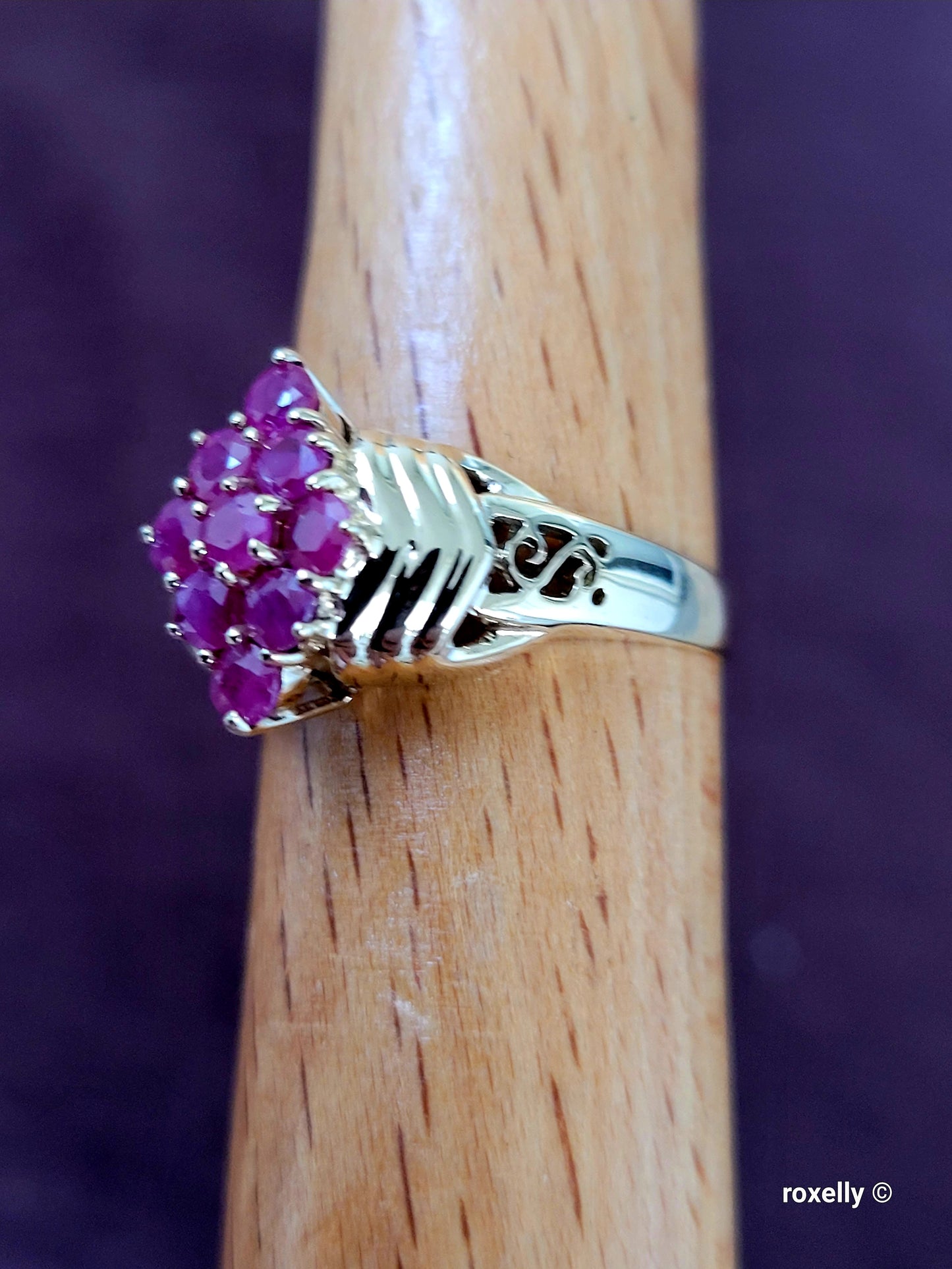 10K Yellow Gold Rubies Cocktail Ring Size 6.75 Solid Gold