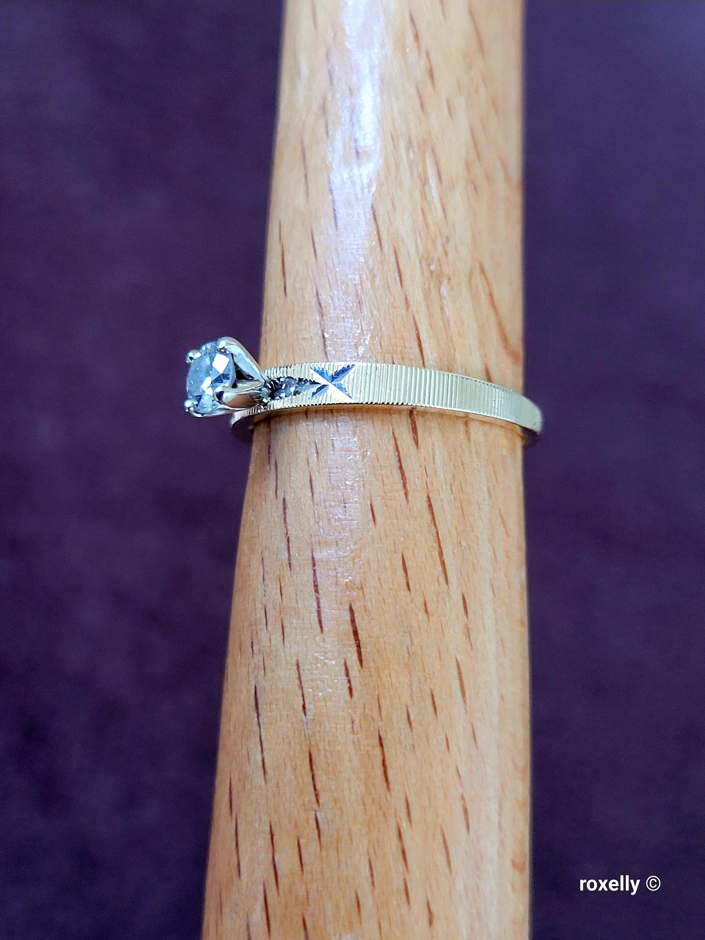 14K Yellow Gold Diamond Solitaire Ring Size 4.75 Solid Gold