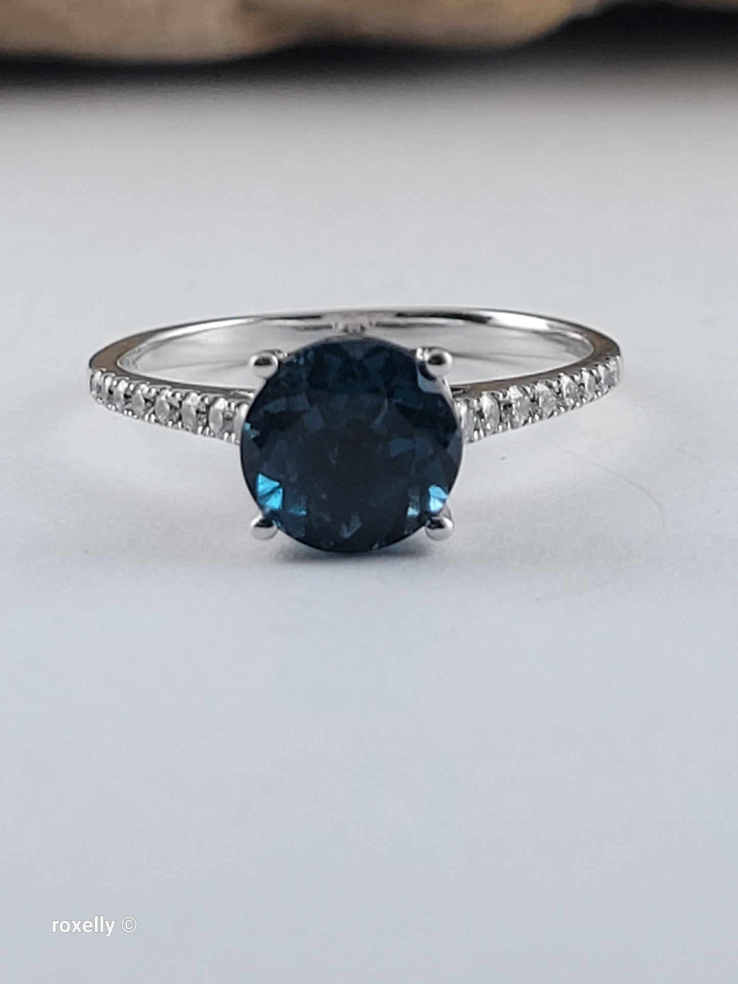EFFY 14K White Gold London Blue Topaz & Diamond Ring Size 8.25 - Like New