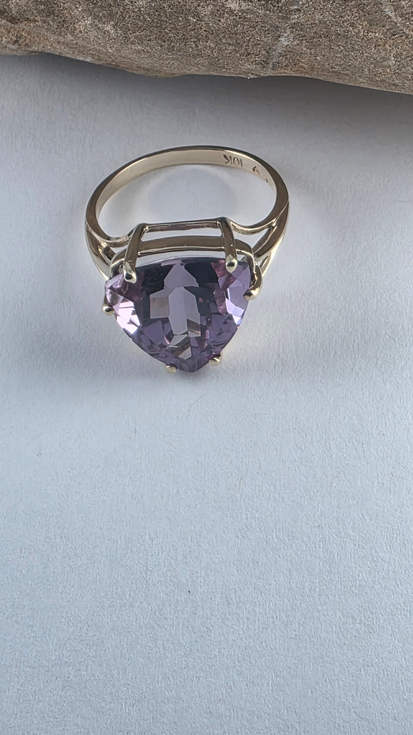 10K Yellow Gold Amethyst Cocktail Ring Size 6, Solid Gold!