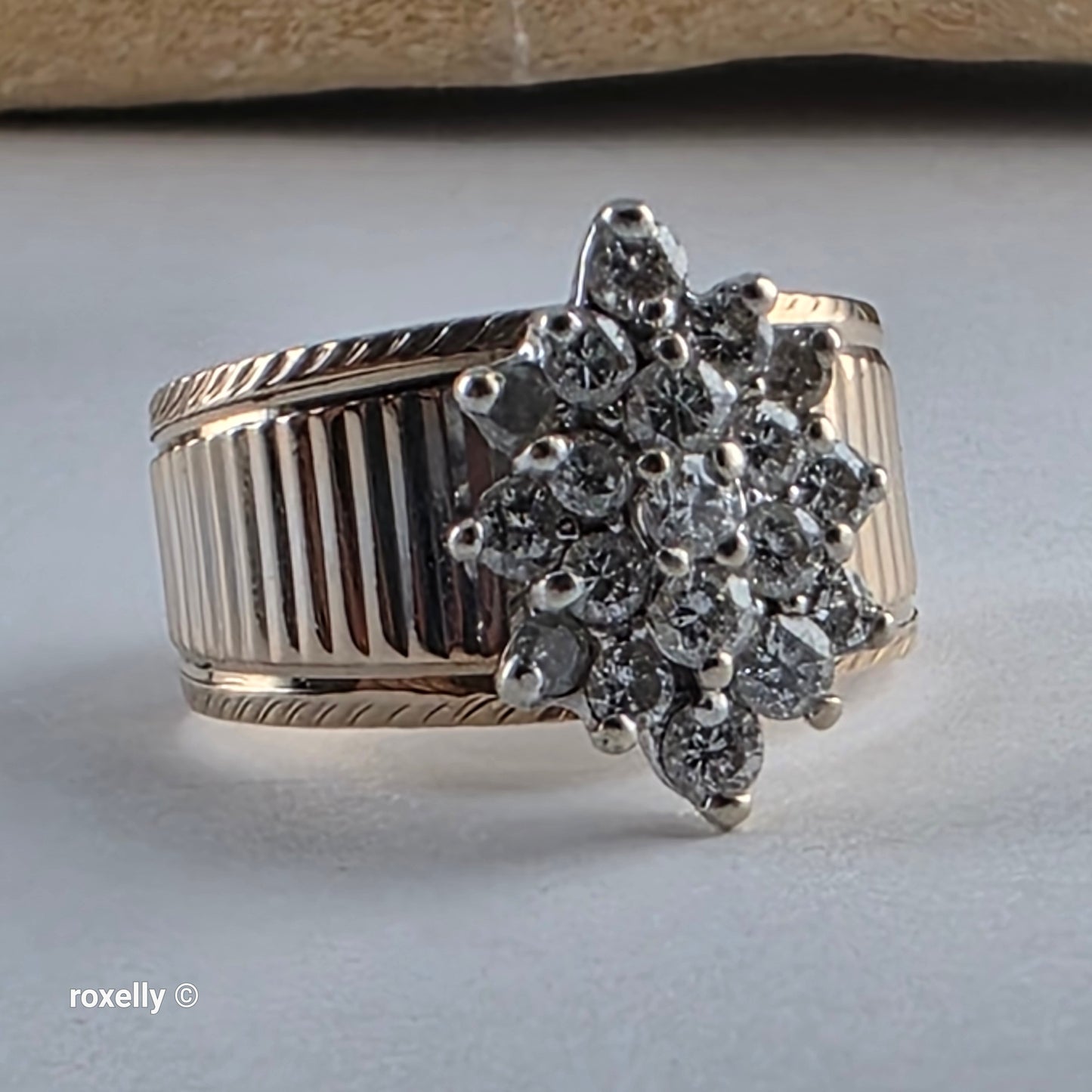14K Yellow Gold Natural Diamonds Cluster Ring Size 7.75 - Solid Gold