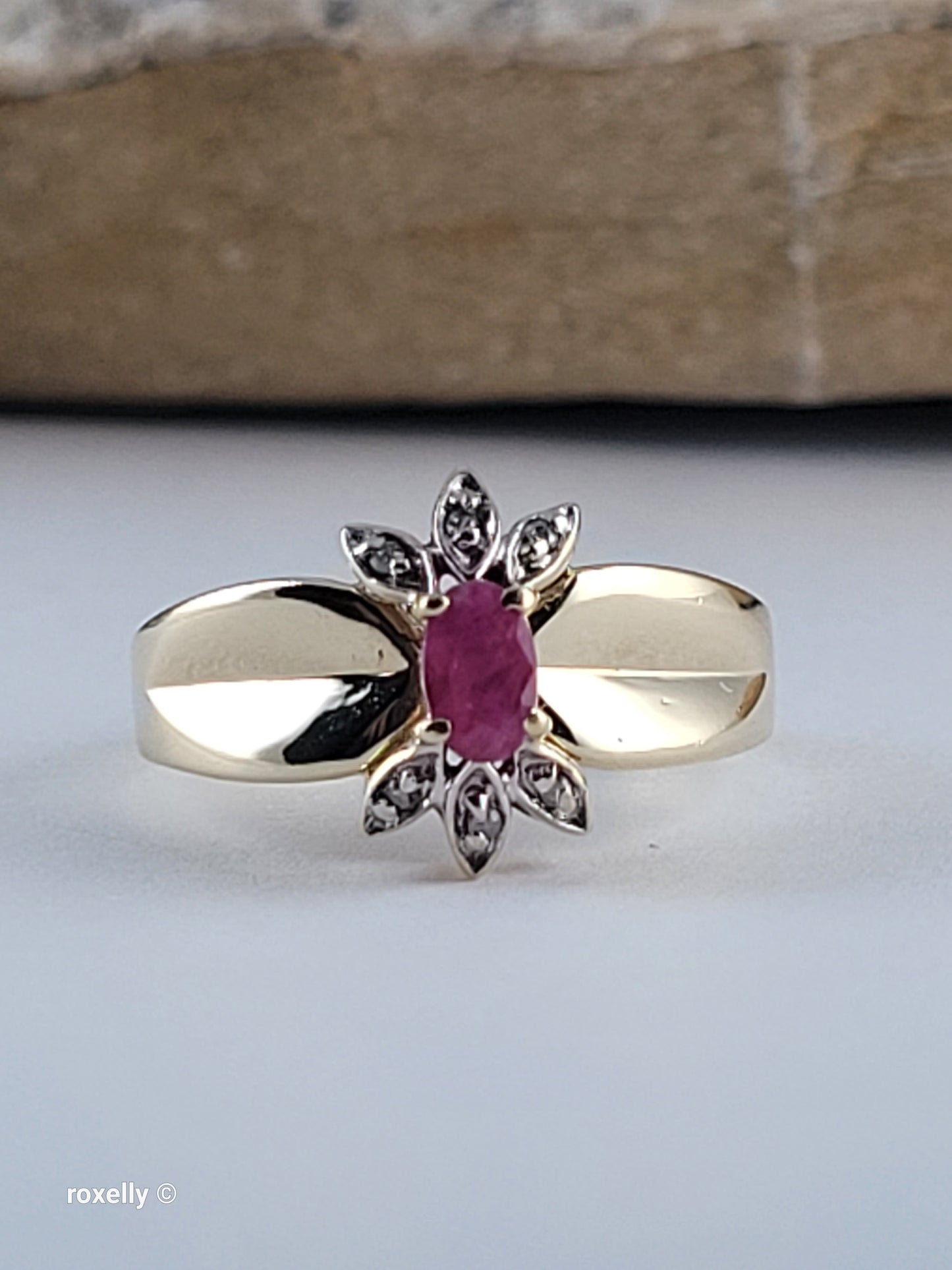 10K Yellow Gold Ruby and Genuine Diamonds Ring Size 6 - Solid Gold