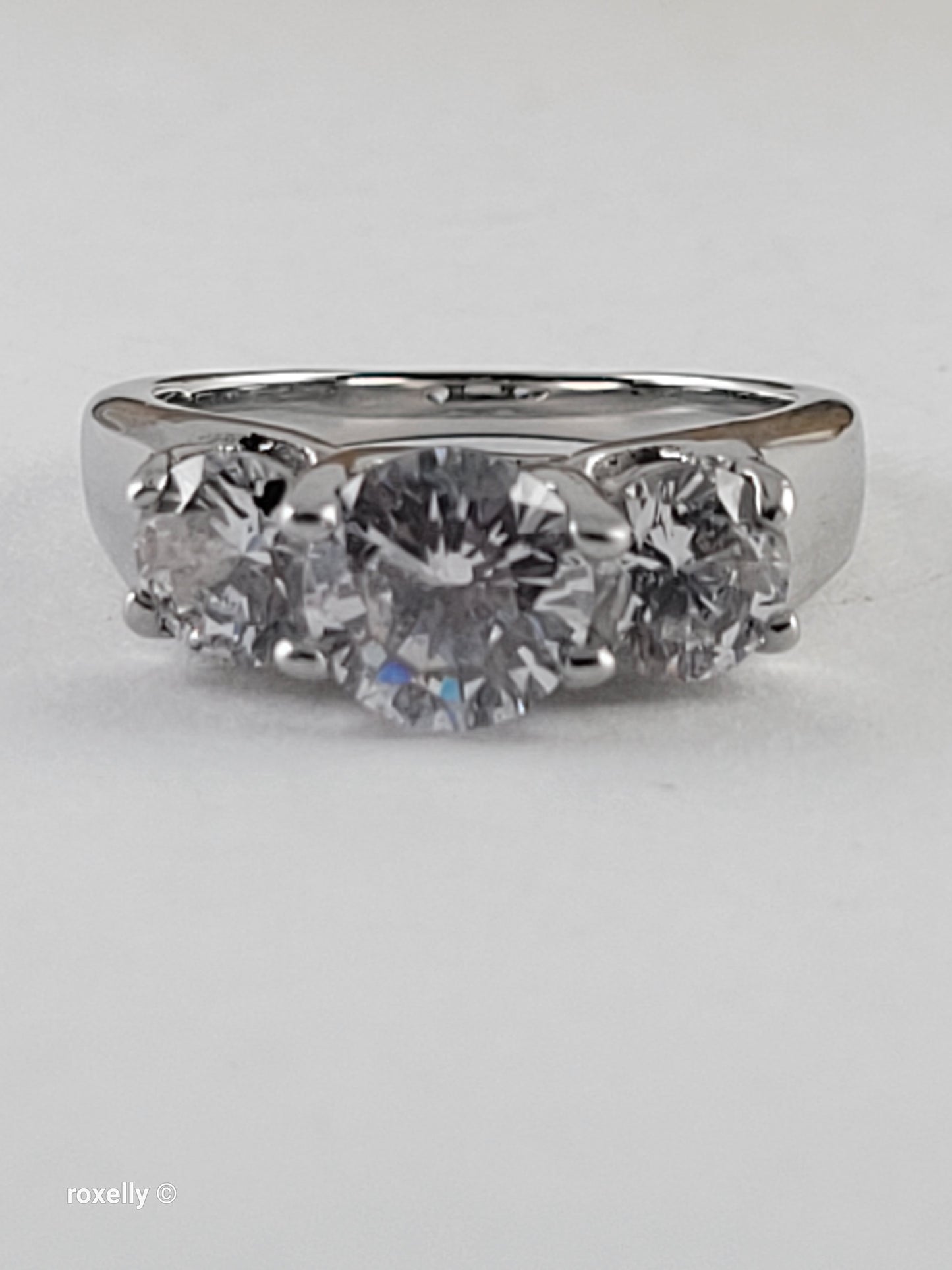 10K White Gold Cubic Zirconia Cocktail Ring Size 4.5, Solid Gold!