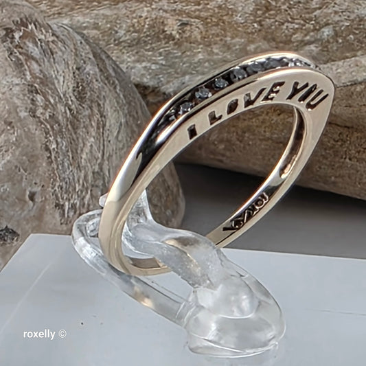 10K Yellow Gold Genuine Diamond "I Love You” Ring Size 6.75, Solid Gold!