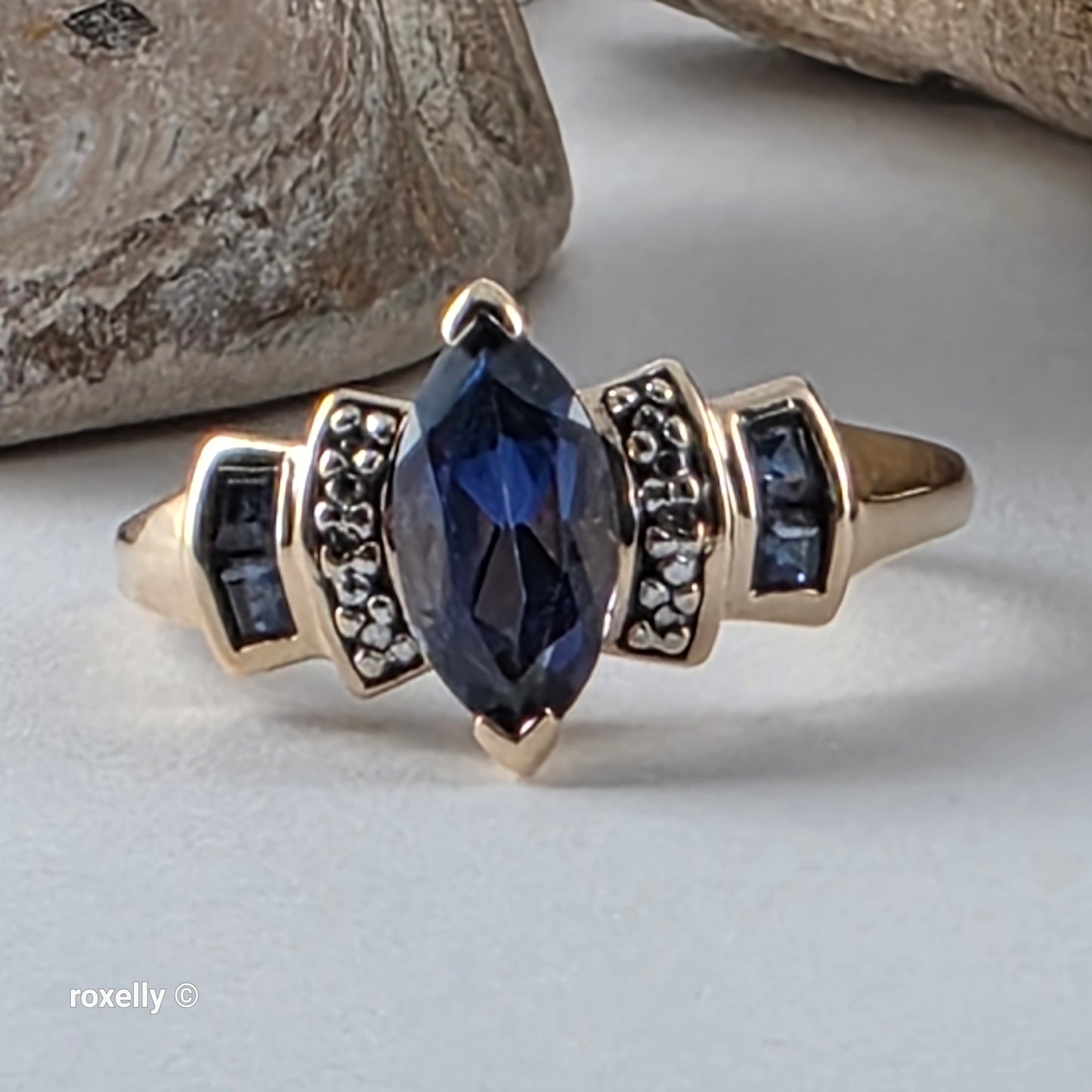 10K Yellow Gold Sapphire and Diamond Cocktail Ring Size 7.5, Solid Gold!