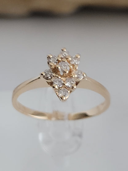 10k Size 7.25 Gorgeous Solid Yellow Gold With Genuine Diamonds Cluster Ring