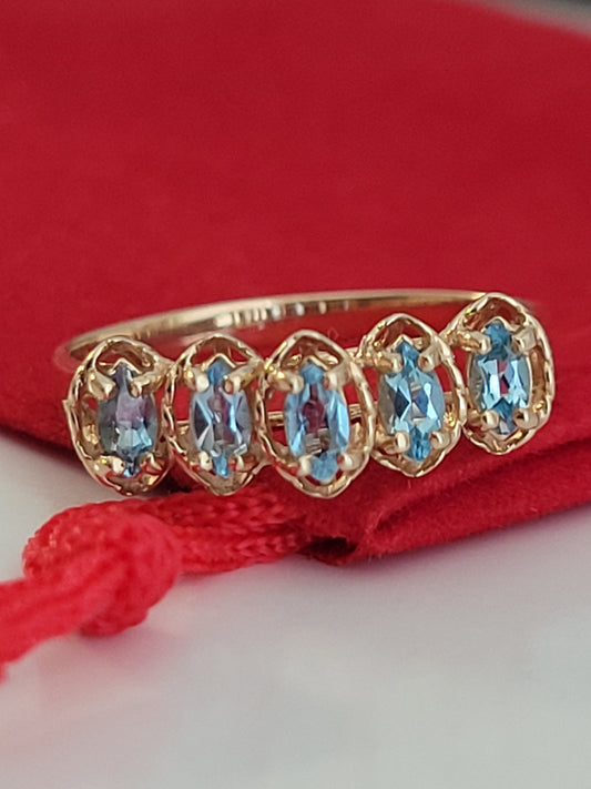 10k Size 8 Lovely Solid Yellow Gold Blue Topaz Tiara Design Ring!