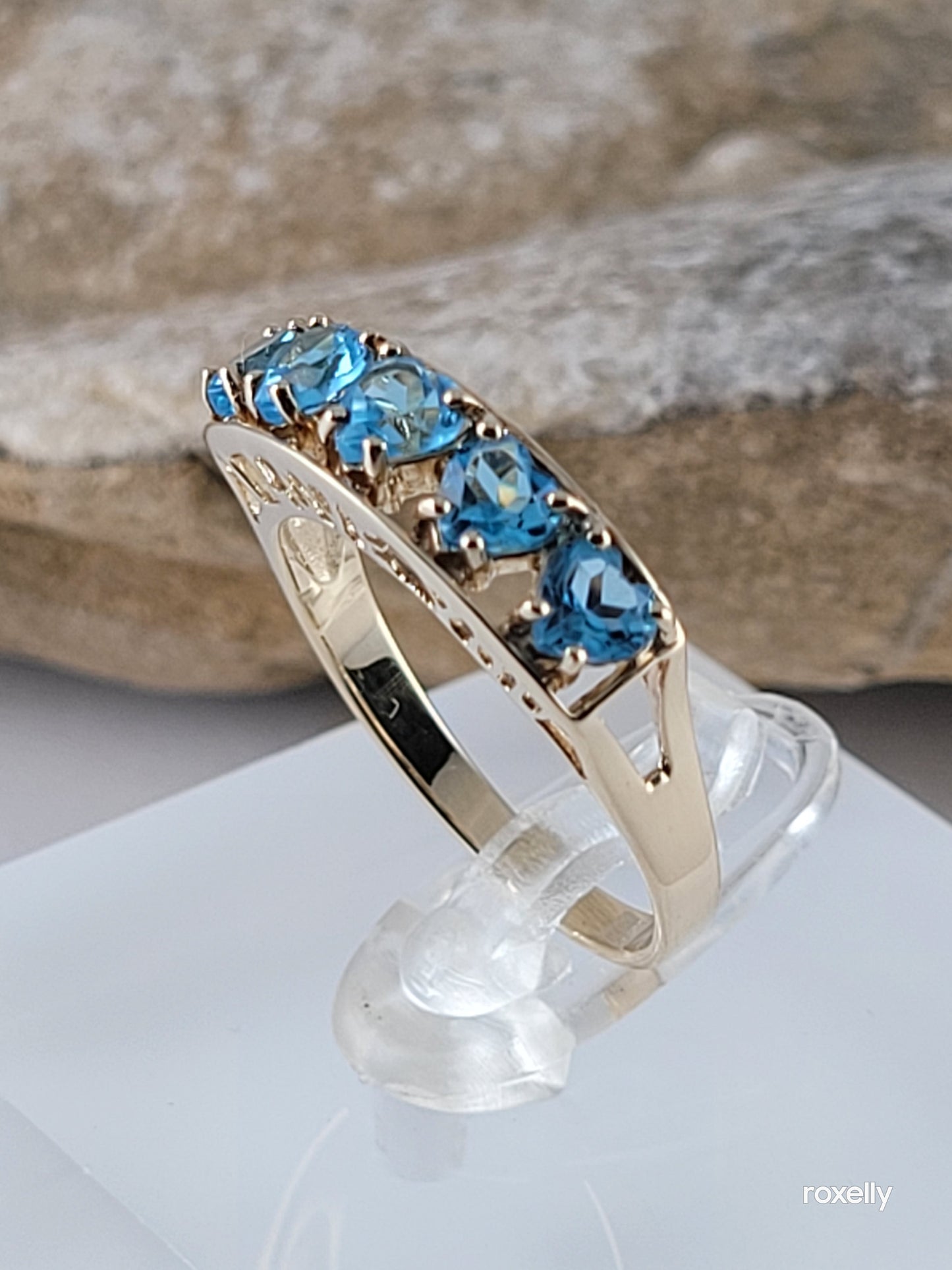 10k Size 6.75Amazing Solid Yellow Gold Blue Topaz “I Love You” Band Ring!