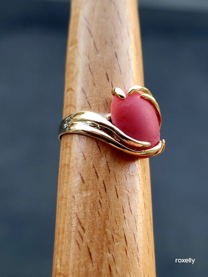 14k Size 8 Amazing Solid Yellow Gold Mate Coral Gemstone Ring!