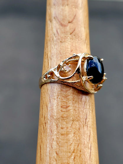 14k Size 6.5 Beautiful Solid Yellow Gold Onyx and Aquamarine Ring