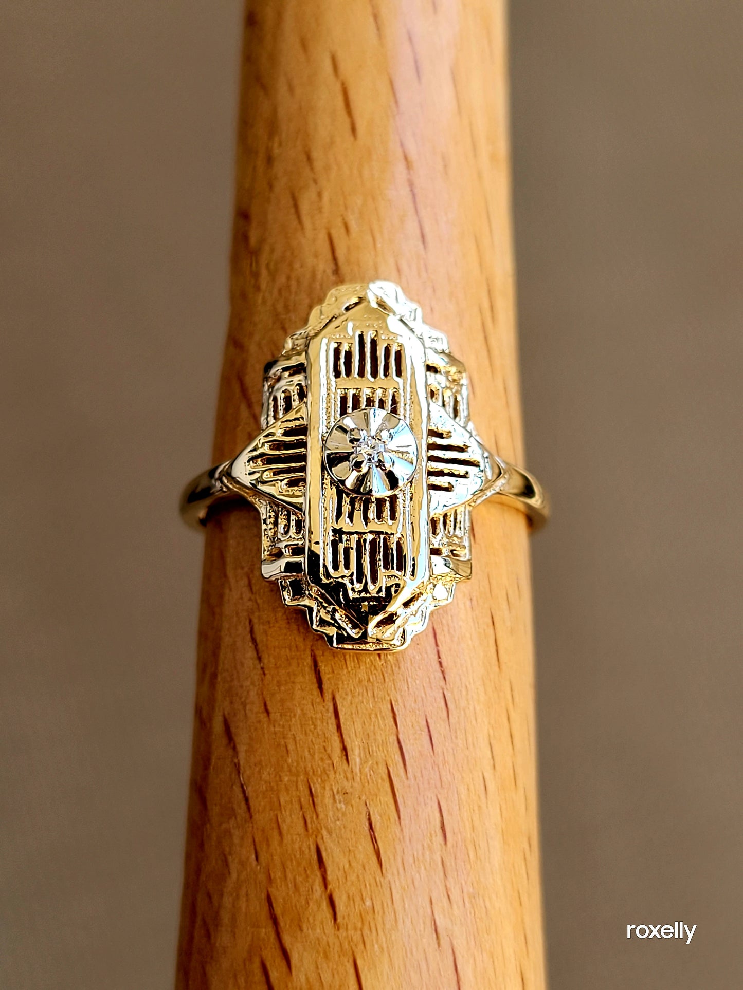 10k Size 6.5 Precious Solid Yellow Gold Genuine Diamond Art-Deco Ring