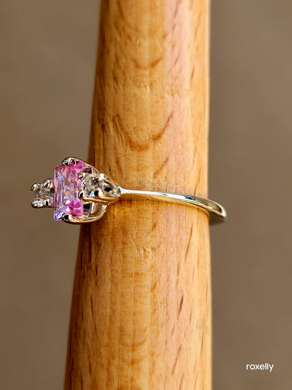 10k Size 4.75 Fancy Solid White Gold Pink Sapphire and White Aquamarine Ring