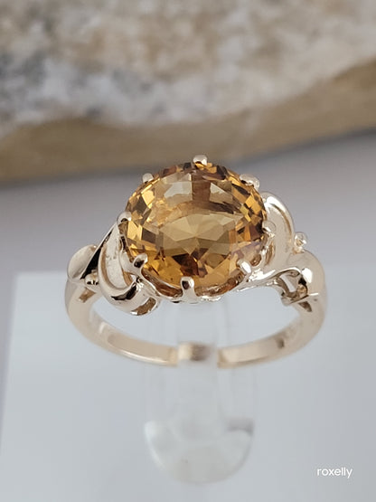 10k Size 6.25 Beautiful Solid Yellow Gold Citrine Gemstone Ring