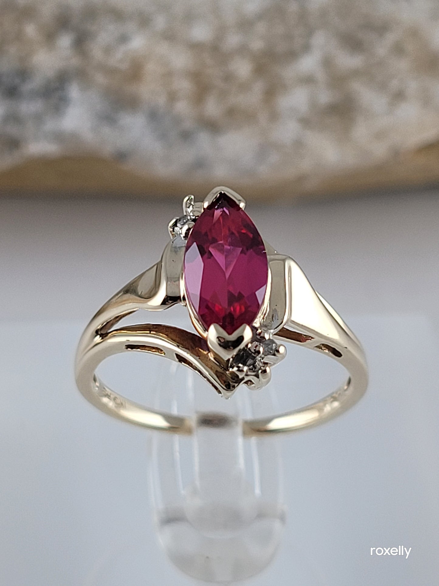 10k Size 6.5 Beautiful Solid Yellow Gold Ruby and Genuine Diamonds Ring