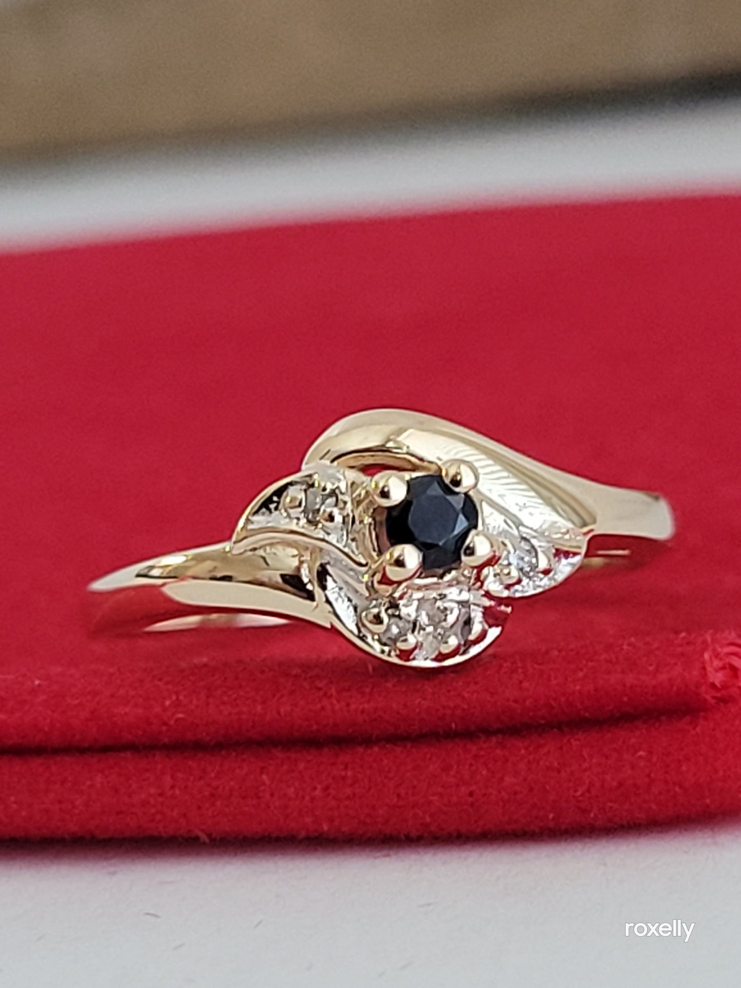 10k Size 6.75 Precious Solid Yellow Gold Dark Sapphire and Genuine Diamond Ring!