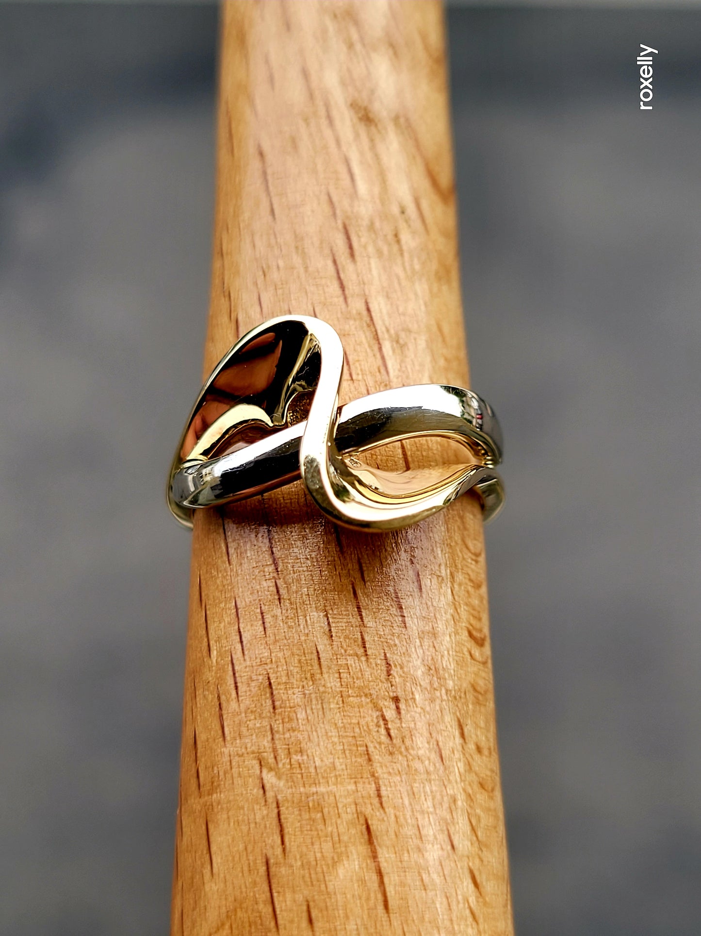 ❤️14k Size 6.5 Elegant Solid White and Yellow Gold Cocktail Ring!