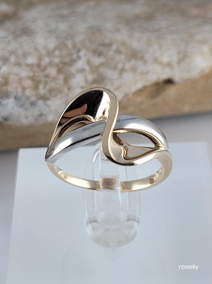 ❤️14k Size 6.5 Elegant Solid White and Yellow Gold Cocktail Ring!