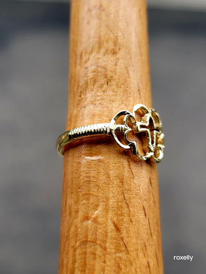 ❤️14k Size 6.5 Lovely Solid Yellow Gold Cocktail Ring!