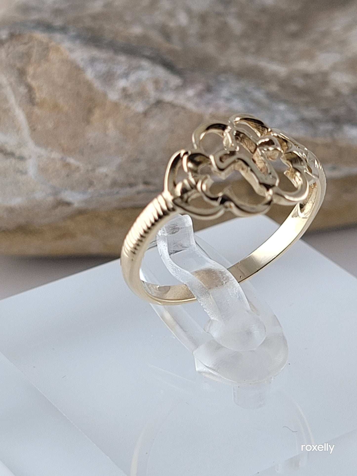 ❤️14k Size 6.5 Lovely Solid Yellow Gold Cocktail Ring!