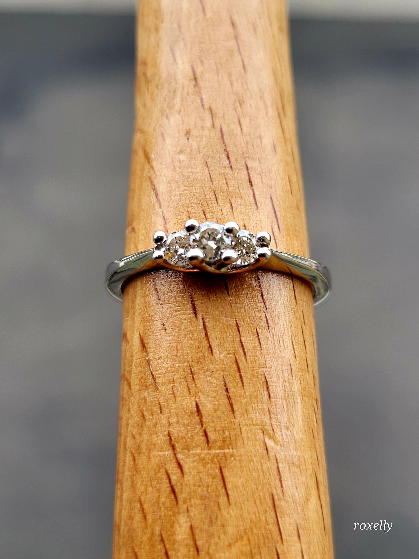 ❤️14k Size 7 Beautiful Solid White Gold Genuine Diamonds Ring!