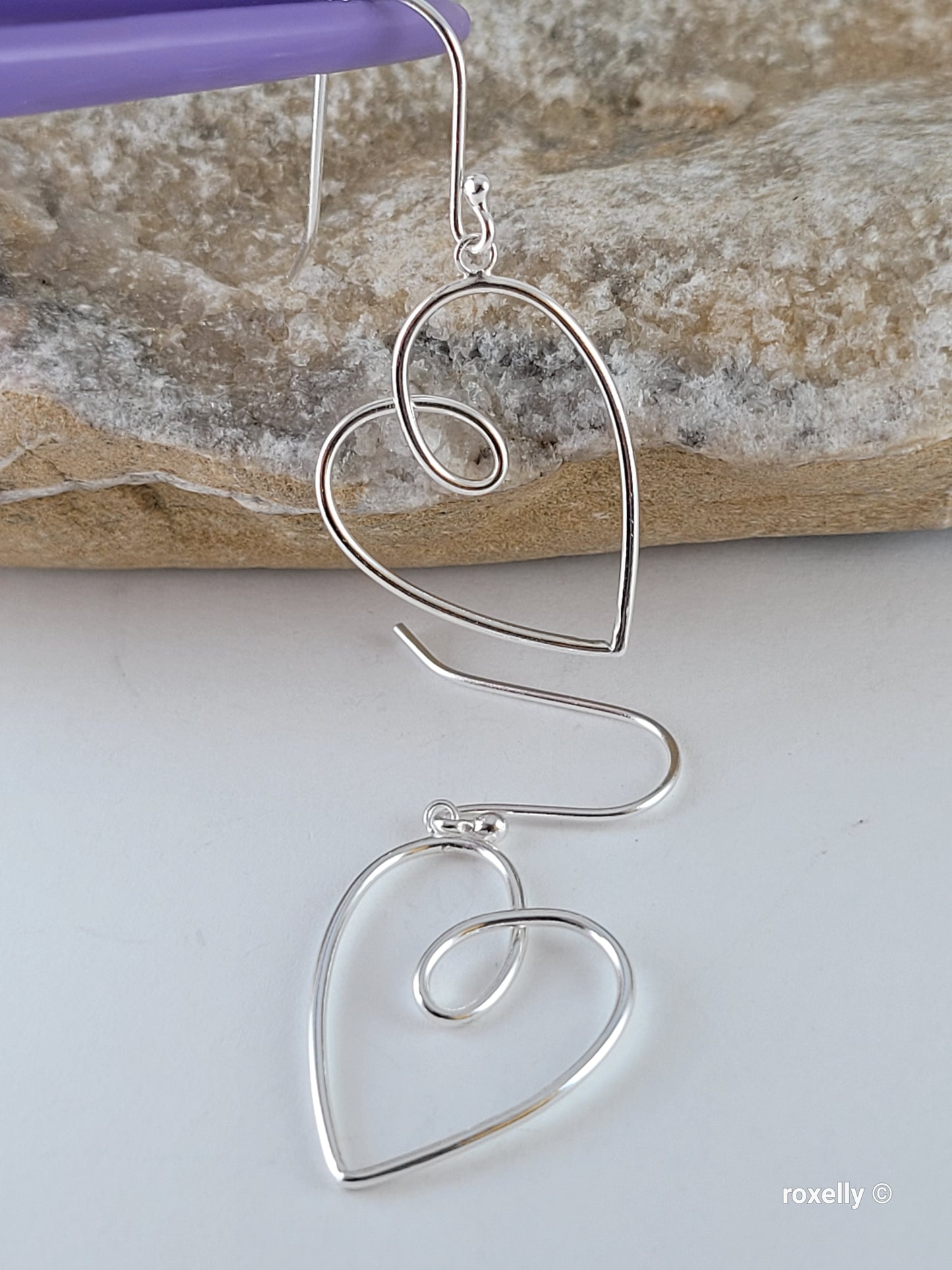 ❤️925 Lovely Sterling Silver Heart-Shaped Earrings!