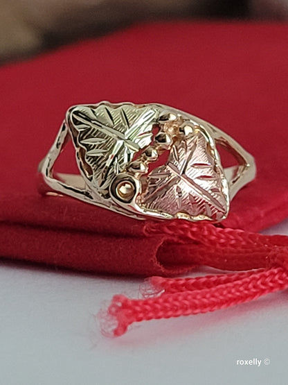 ❤️10k Size 5.5 Vintage Solid Yellow Gold Two Leaves-Shaped Black Hills Ring!
