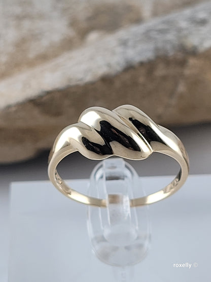 ❤️10k Size 8.25 Precious Solid Yellow Gold Grooved Puffy Band Ring!