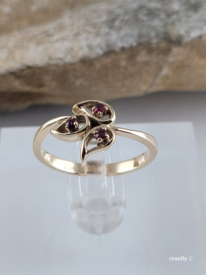 ❤️10k Size 6 Precious Solid Yellow Gold Rubies Cocktail Ring!