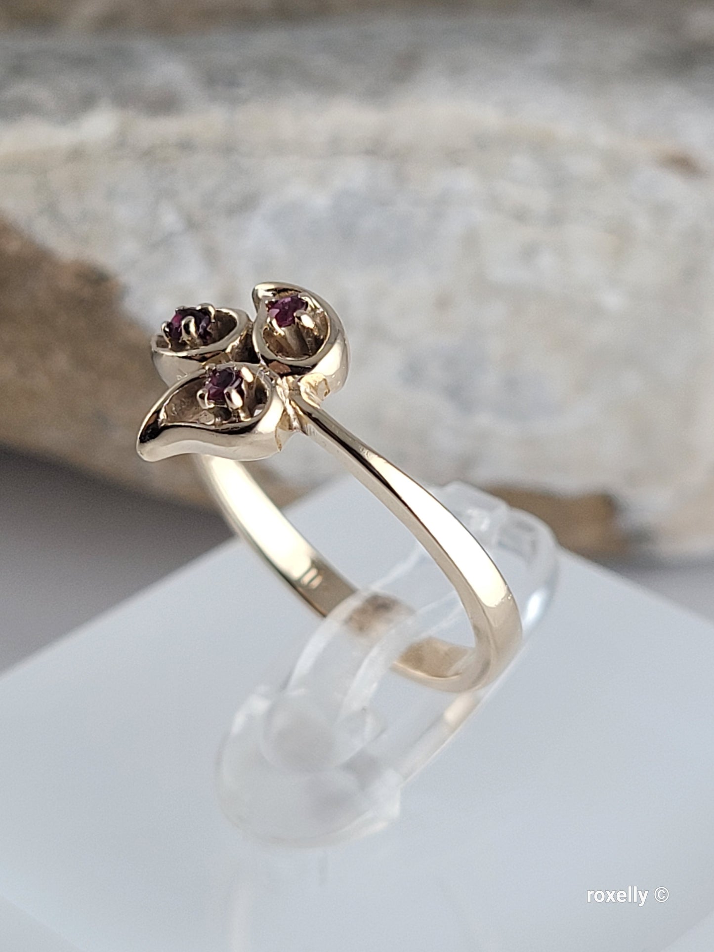❤️10k Size 6 Precious Solid Yellow Gold Rubies Cocktail Ring!