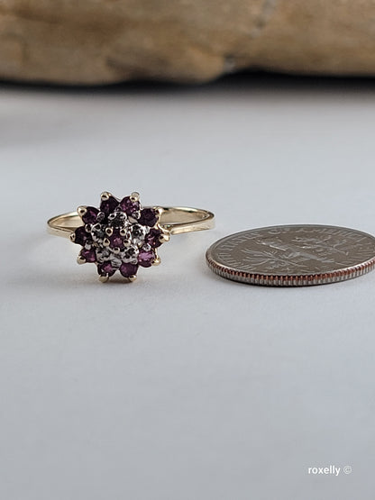 ❤️10k Size 6 Precious Solid Yellow Gold Rubies and Diamond Ring!