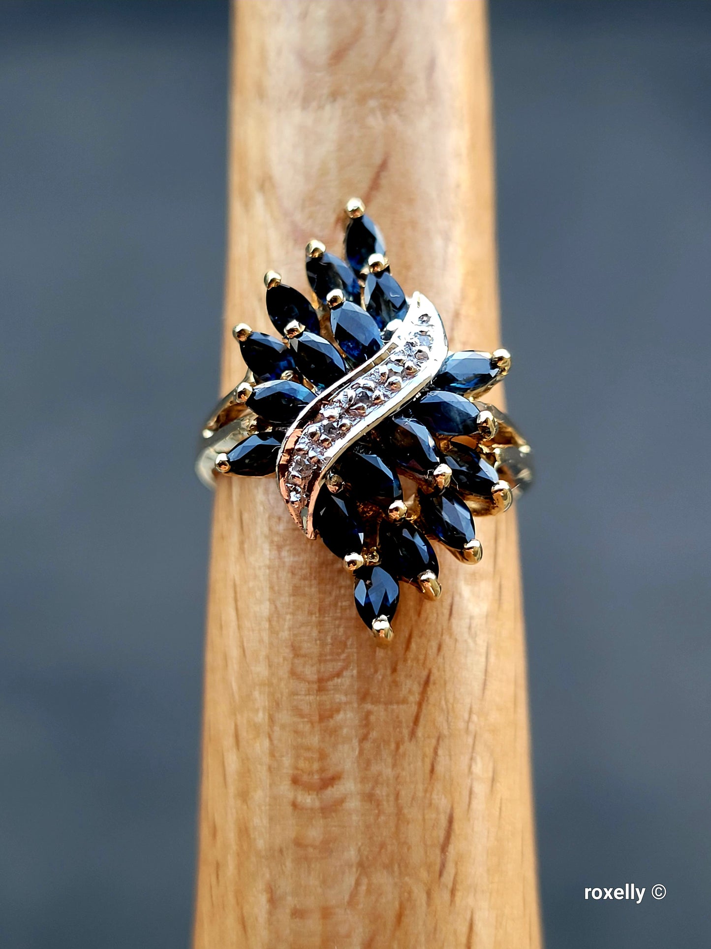 ❤️10k Size 5.75 Precious Solid Yellow Gold Sapphire and Diamond Ring!