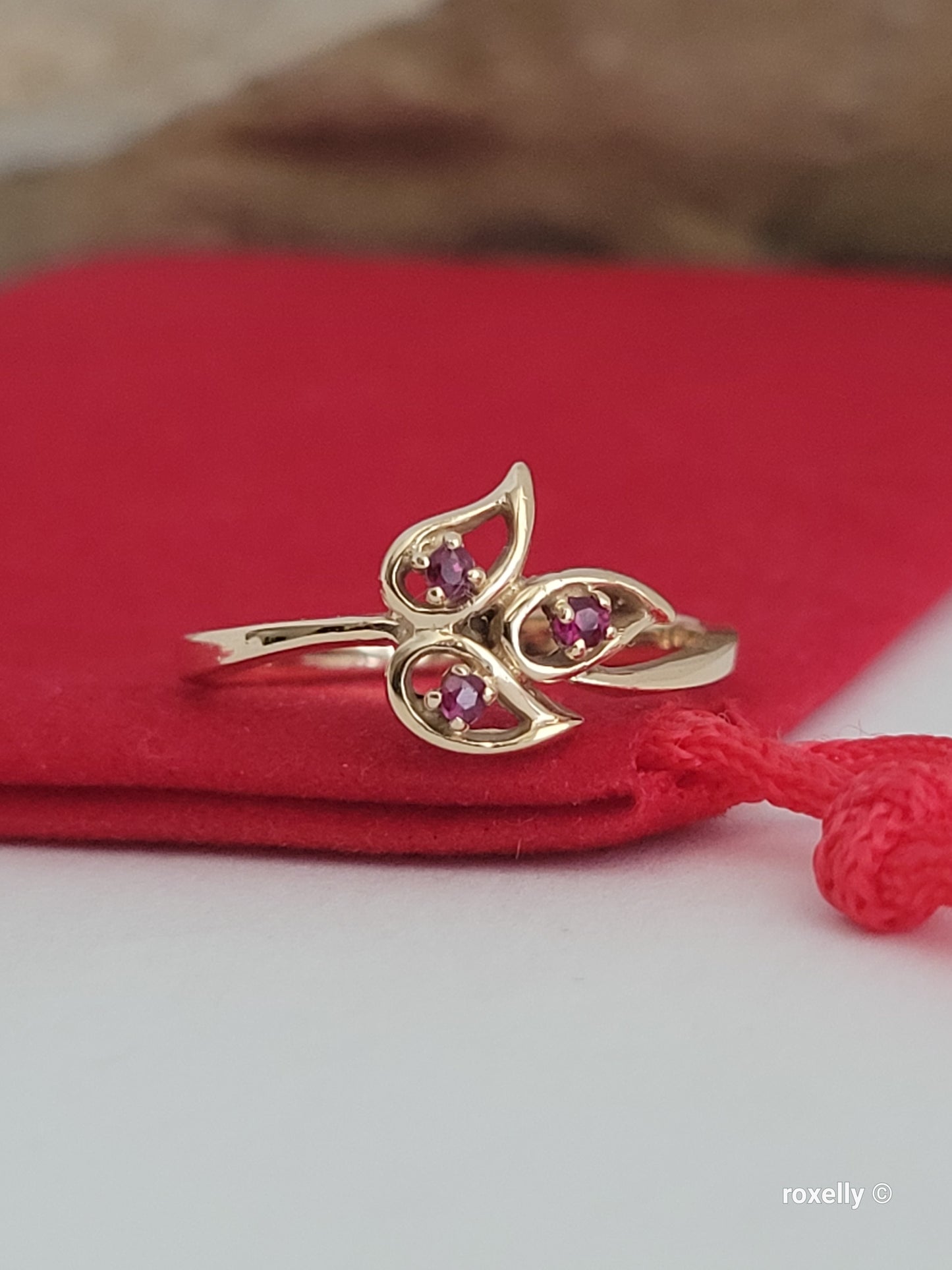 ❤️10k Size 6 Precious Solid Yellow Gold Rubies Cocktail Ring!