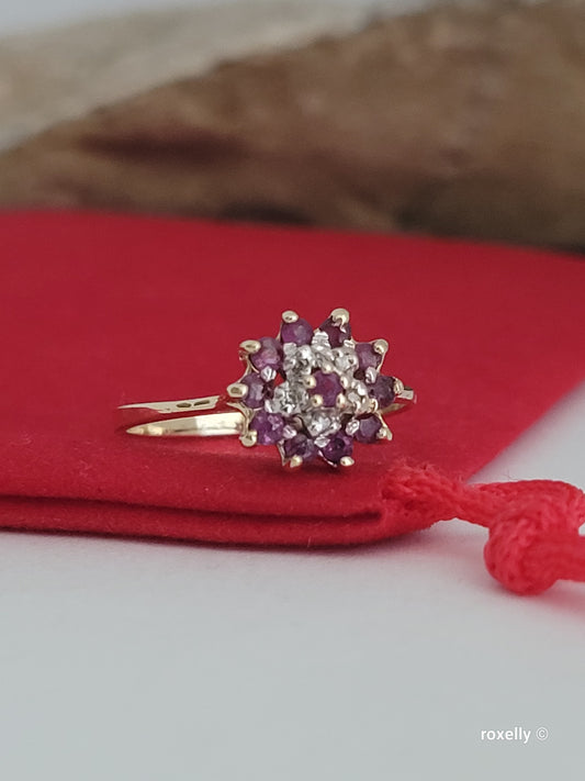 ❤️10k Size 6 Precious Solid Yellow Gold Rubies and Diamond Ring!