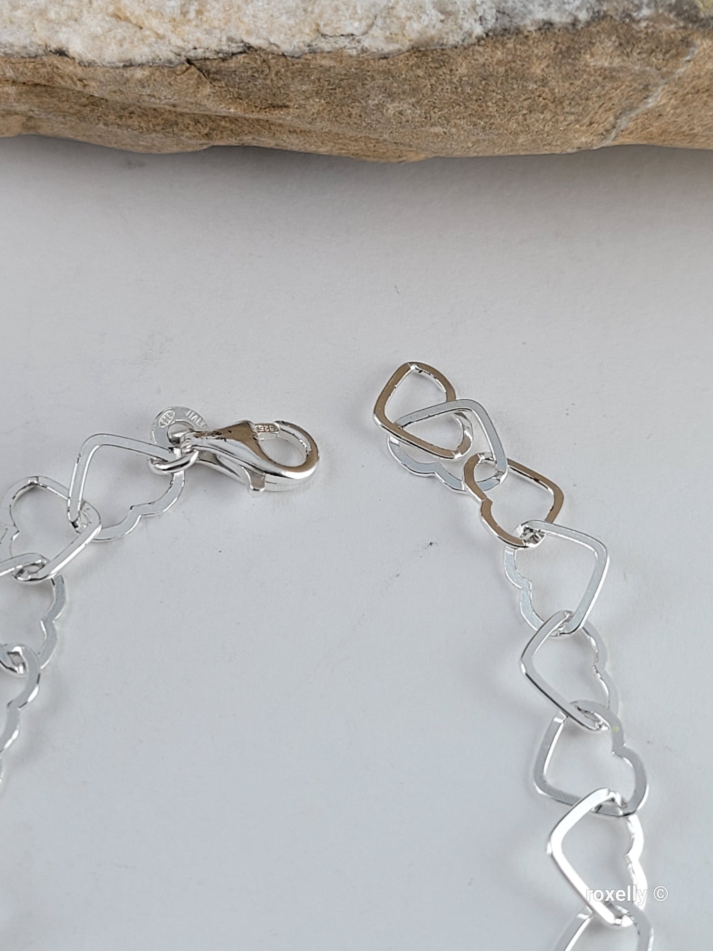 ♥️Sterling Silver Delicate Italian Heart-Shaped Link Bracelet, Beautiful