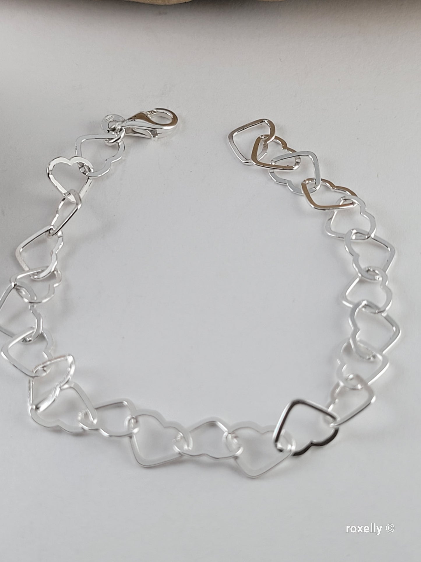 ♥️Sterling Silver Delicate Italian Heart-Shaped Link Bracelet, Beautiful