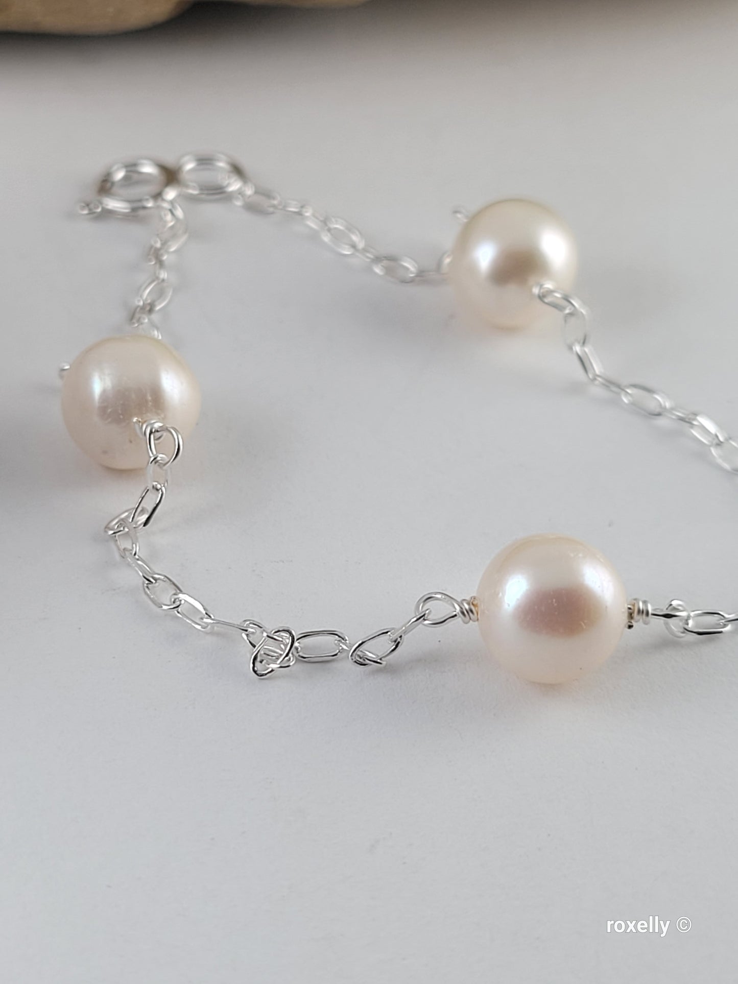 ♥️Sterling Silver 8mm Freshwater Near Round White Pearl