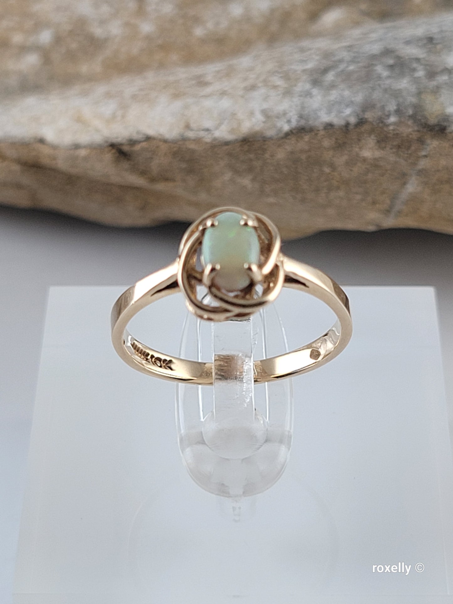 ❤️10k Size 6.25 Precious Solid Yellow Gold Fire Opal Ring!