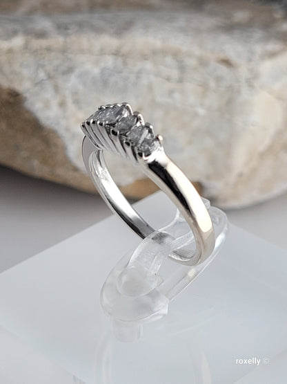 ❤️14k Size 5.25 Precious Solid White Gold Genuine Diamond Tiara Design Ring!