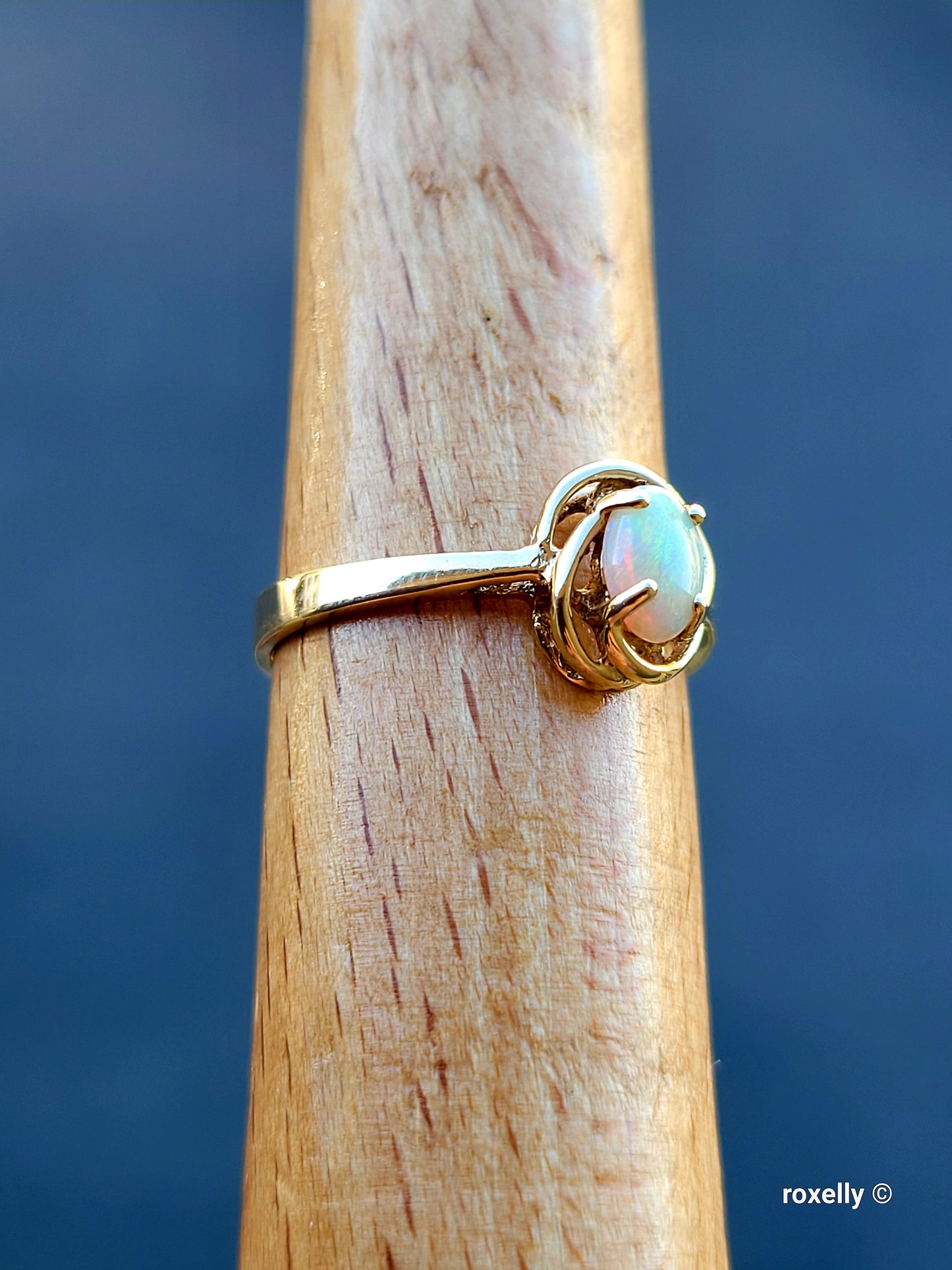 ❤️10k Size 6.25 Precious Solid Yellow Gold Fire Opal Ring!