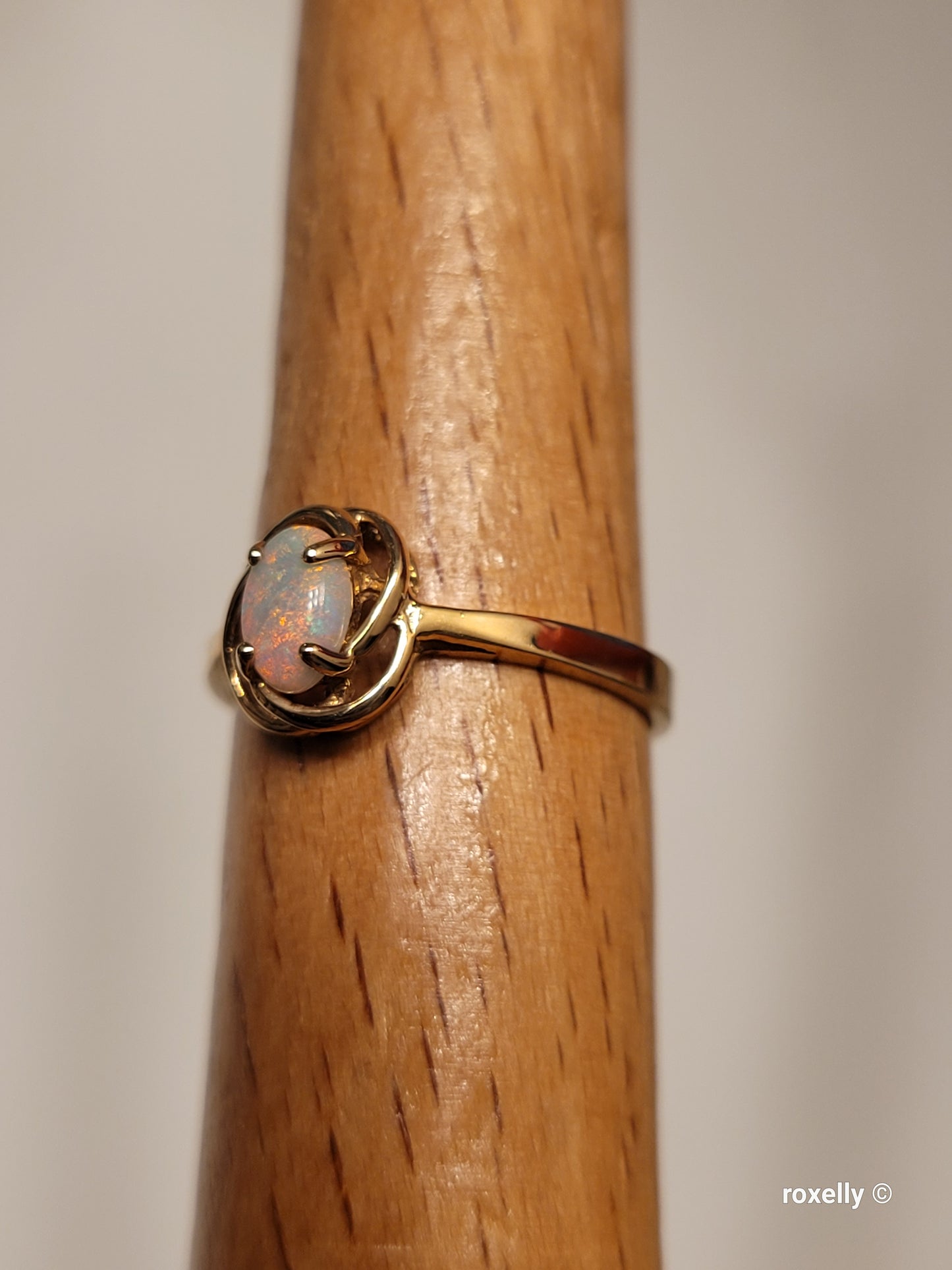 ❤️10k Size 6.25 Precious Solid Yellow Gold Fire Opal Ring!