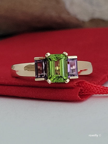 ❤️10k Size 9.75 Beautiful Solid Yellow Gold Peridot and Amethyst Ring!
