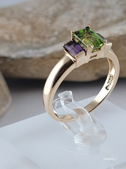 ❤️10k Size 9.75 Beautiful Solid Yellow Gold Peridot and Amethyst Ring!