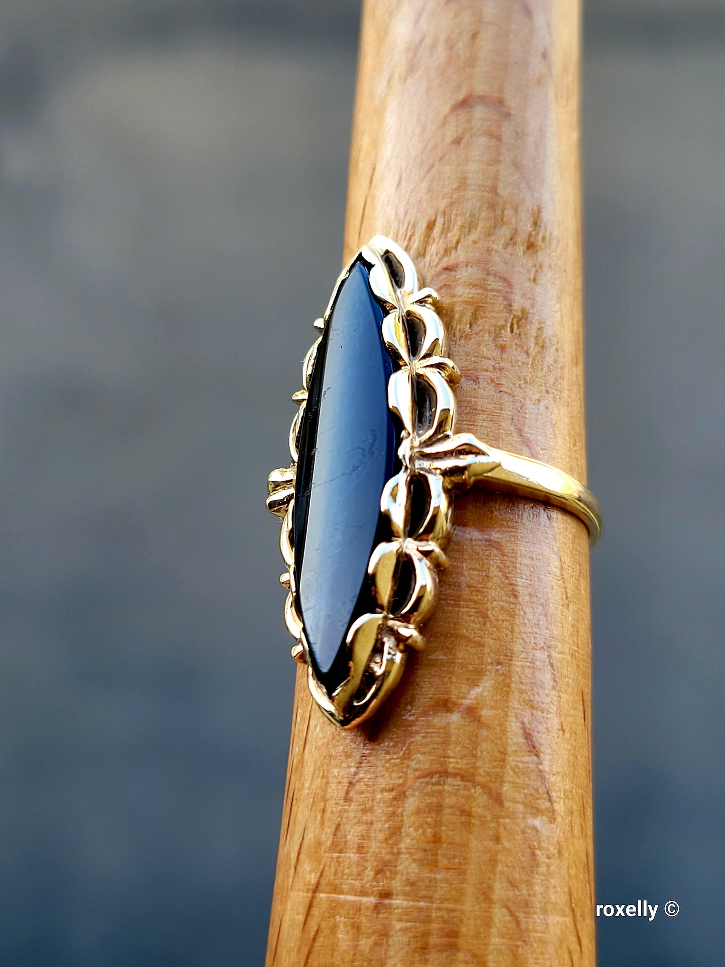 ❤️10k Size 6.25 Precious Solid Yellow Gold Onyx Cocktail Ring!