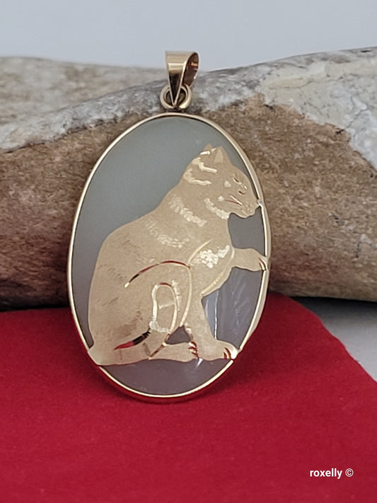 ❤️14k Precious Solid Yellow Gold Jade Cat Design Pendant!