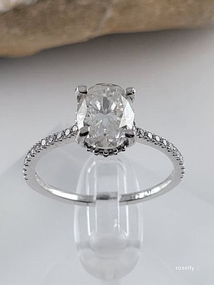 ❤️14k Size 8.5 Precious Solid White Gold Moissanite and Quartz Ring!