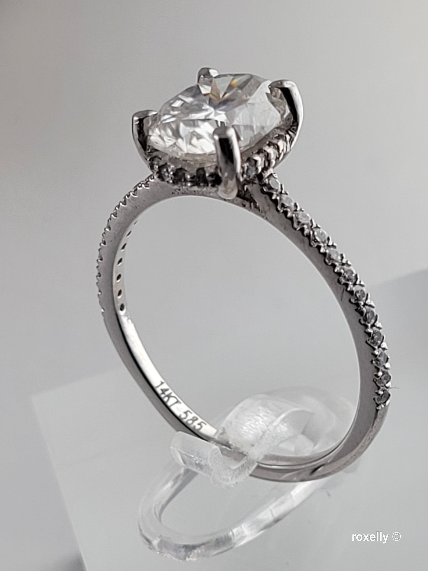 ❤️14k Size 8.5 Precious Solid White Gold Moissanite and Quartz Ring!