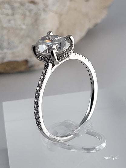 ❤️14k Size 8.5 Precious Solid White Gold Moissanite and Quartz Ring!