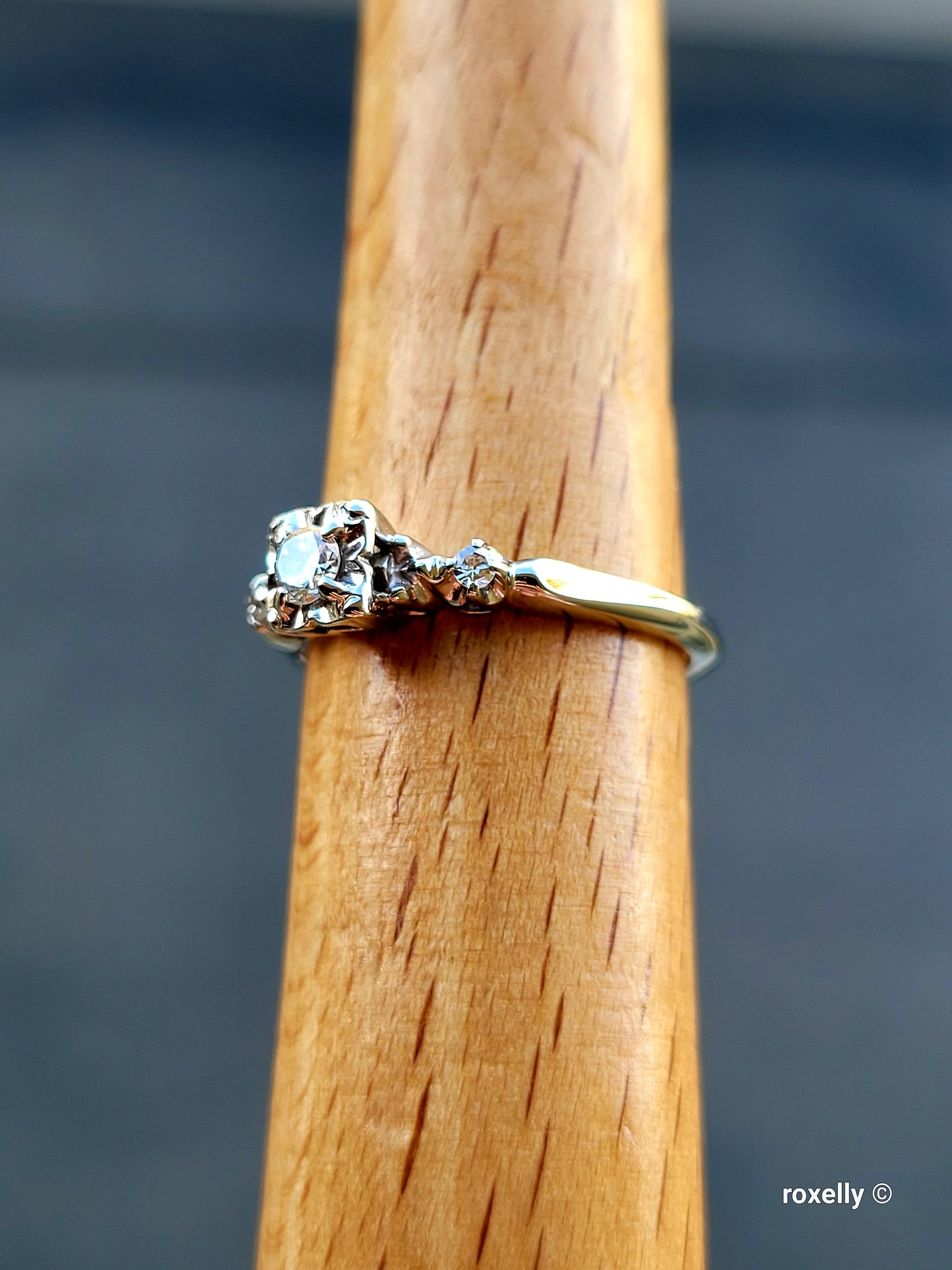 ❤️18k Size 6.75 Gorgeous Solid White Gold Genuine Diamond Art-Deco Ring!