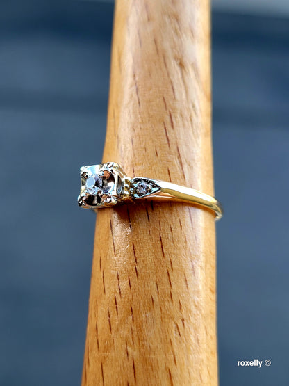 ❤️14k Size 6.75 Precious Solid Yellow and White Gold Diamond Art-Deco Ring!