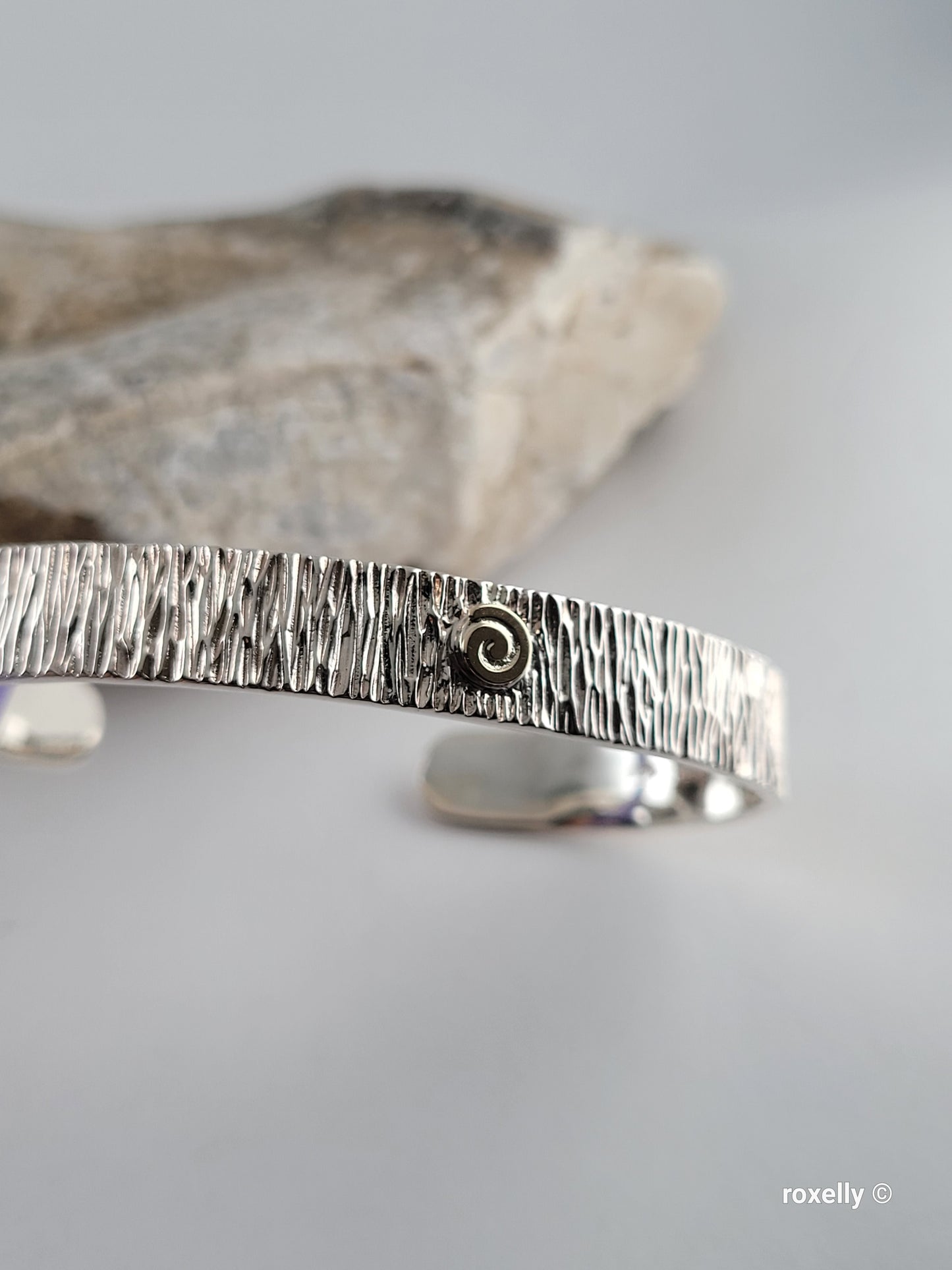 ❤️Sterling Silver Cuff Bracelet with a 14k Gold Swirl in the Center!